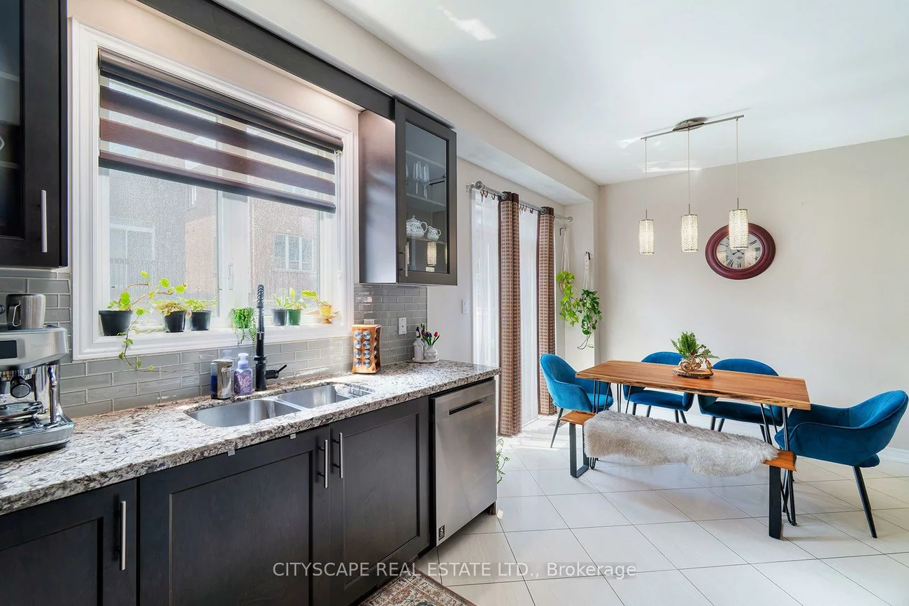 5608, Ethan, Churchill Meadows, Mississauga