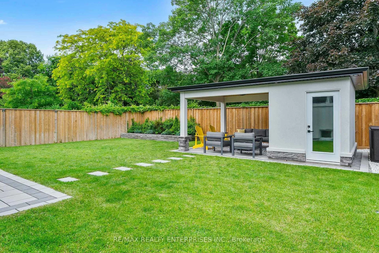 1829, Barsuda, Clarkson, Mississauga
