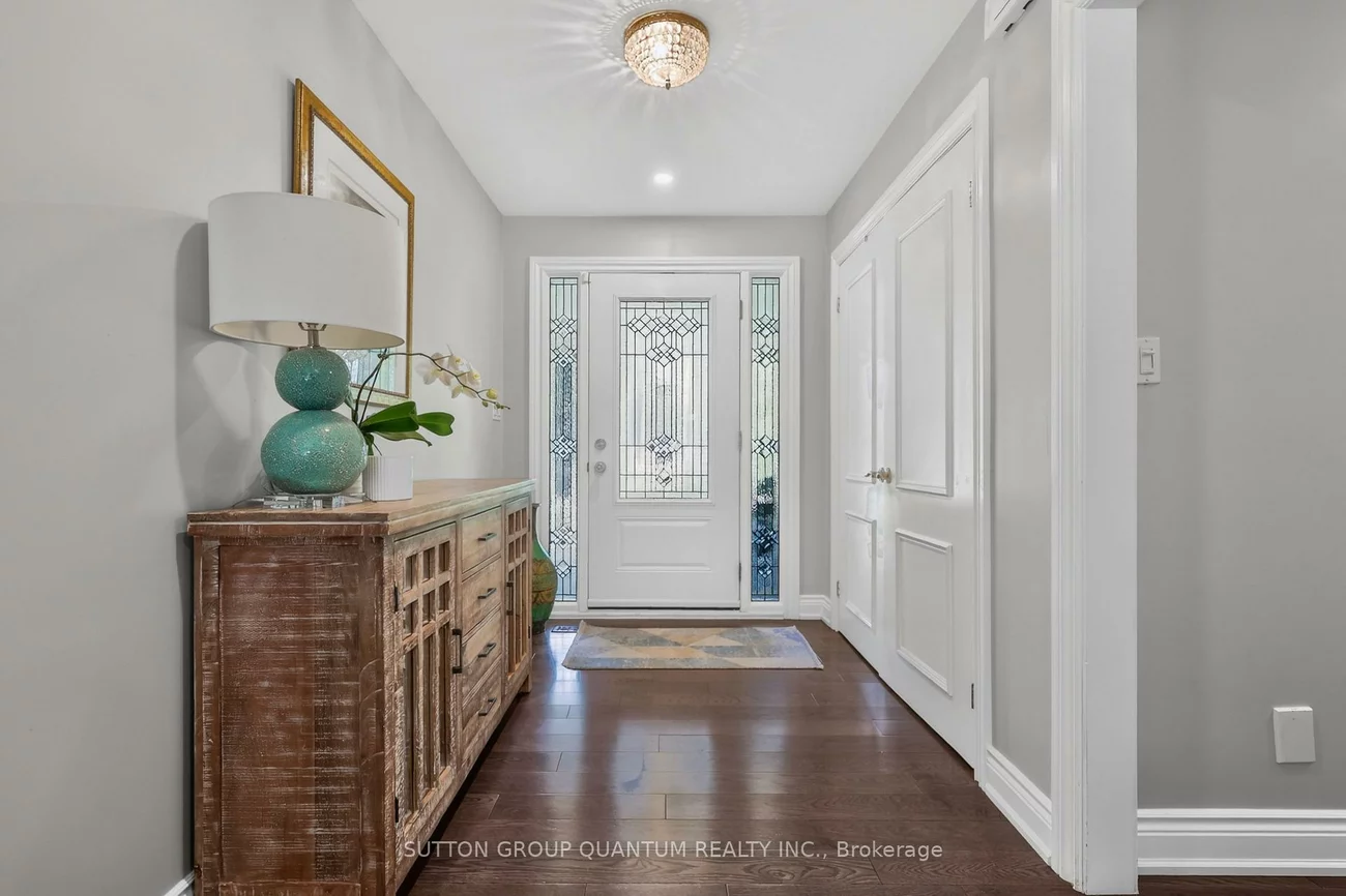 2233, Oneida, Erindale, Mississauga