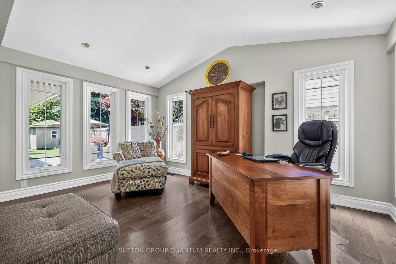 2233, Oneida, Erindale, Mississauga