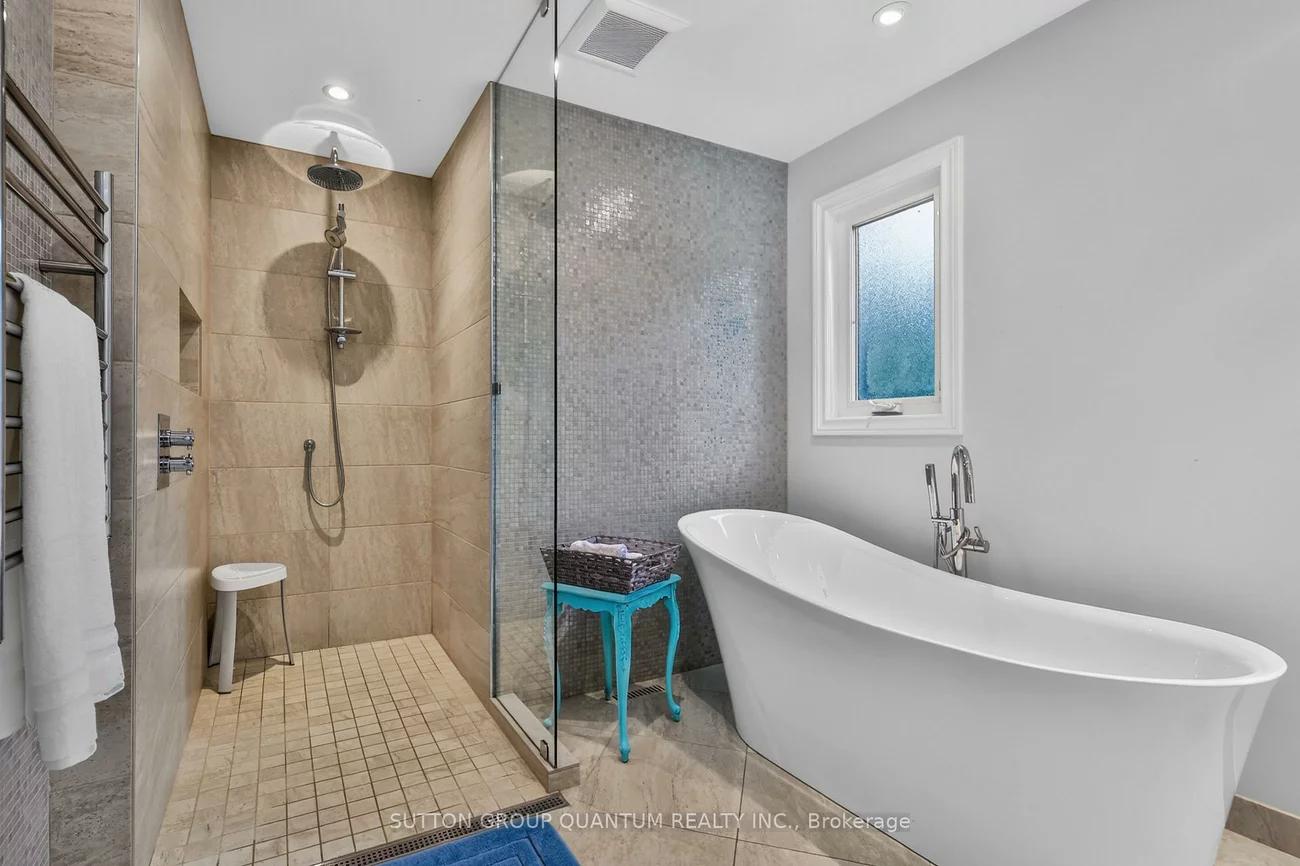 2233, Oneida, Erindale, Mississauga