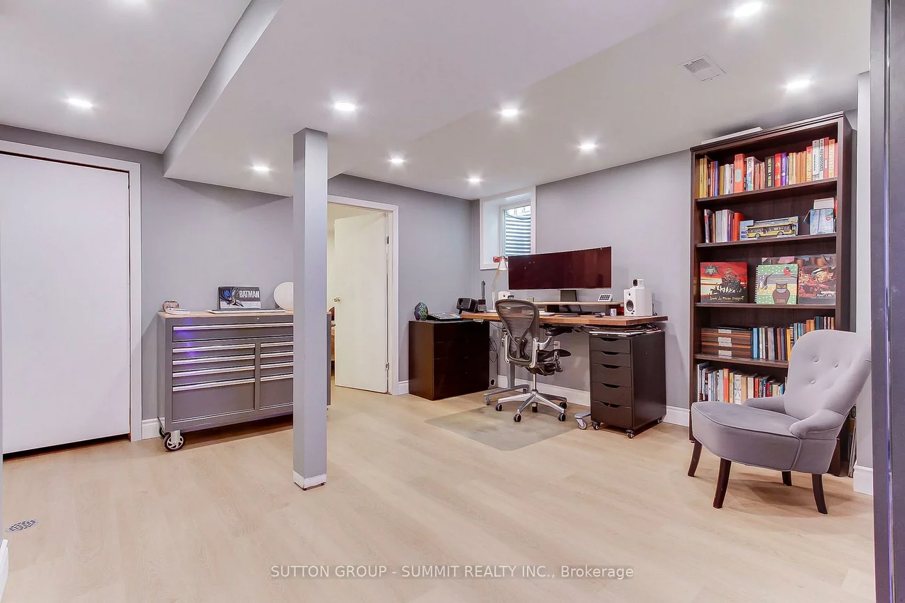 7641, ANAKA, Malton, Mississauga