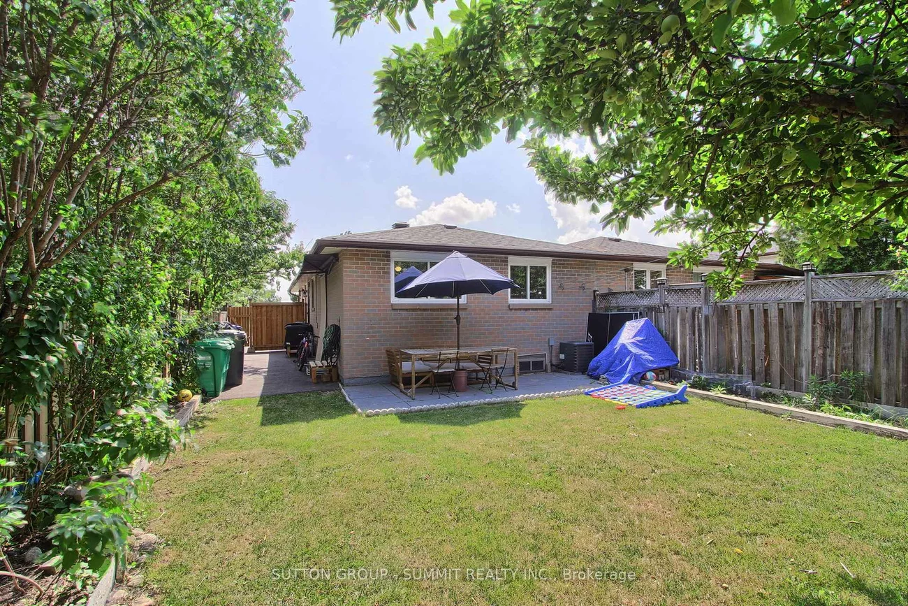 7641, ANAKA, Malton, Mississauga