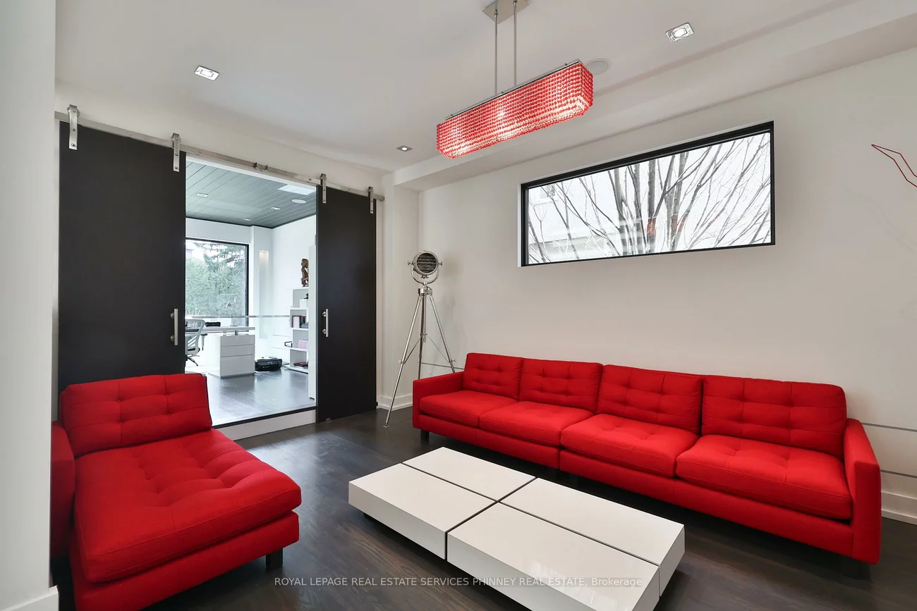 647, Montbeck, Lakeview, Mississauga
