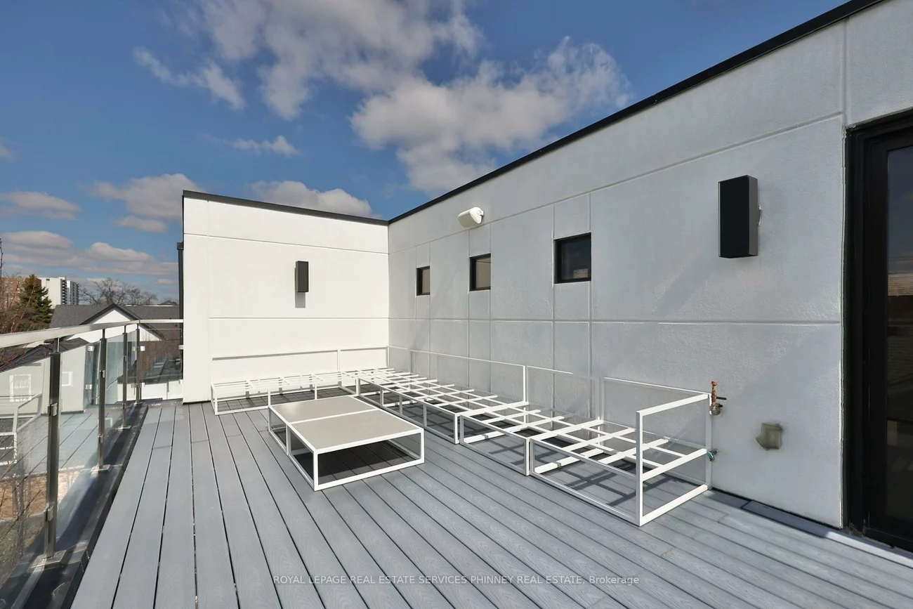 647, Montbeck, Lakeview, Mississauga