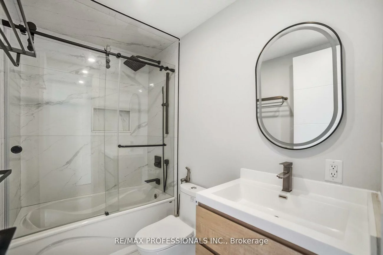 2206, UTLEY, Clarkson, Mississauga