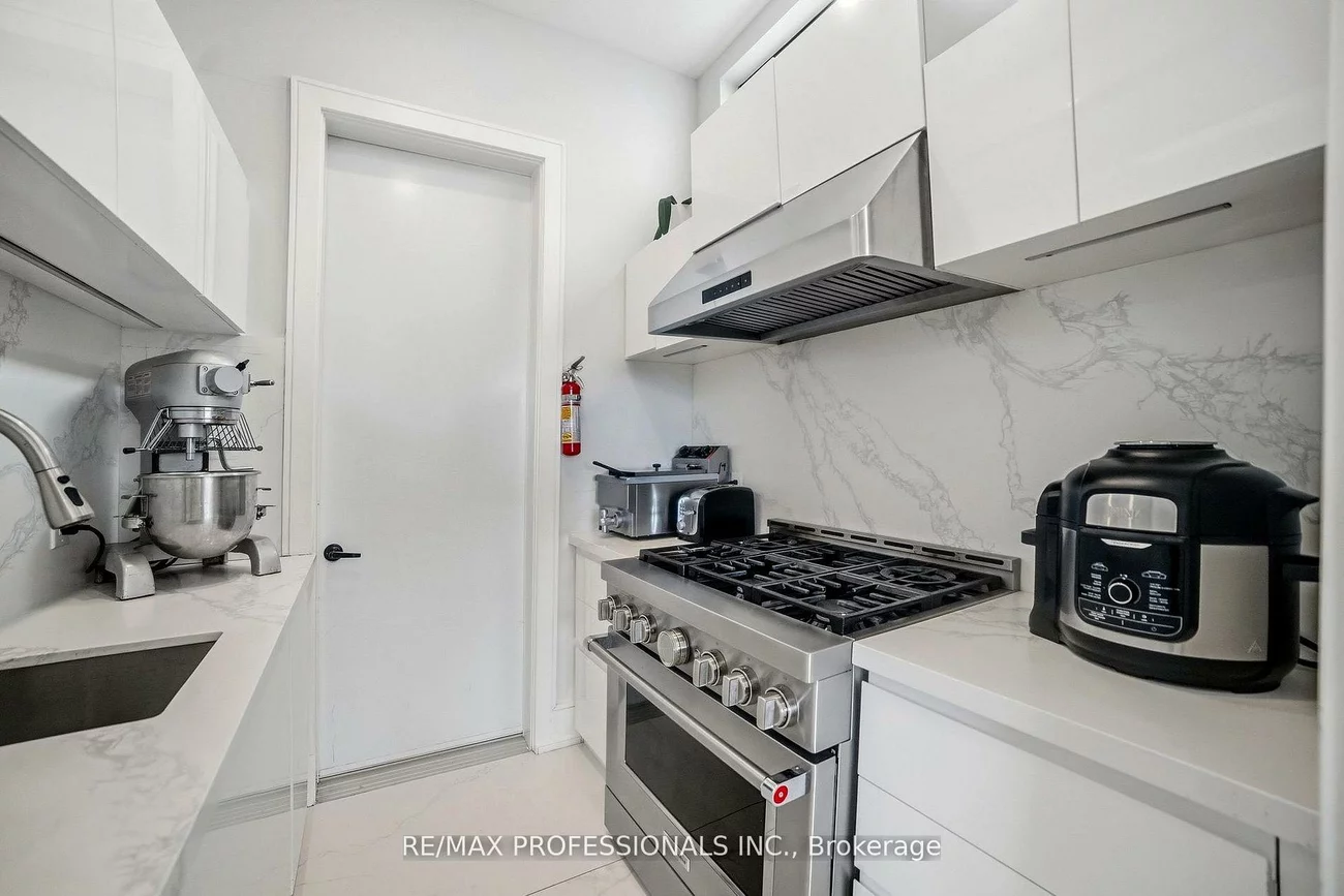 2206, UTLEY, Clarkson, Mississauga