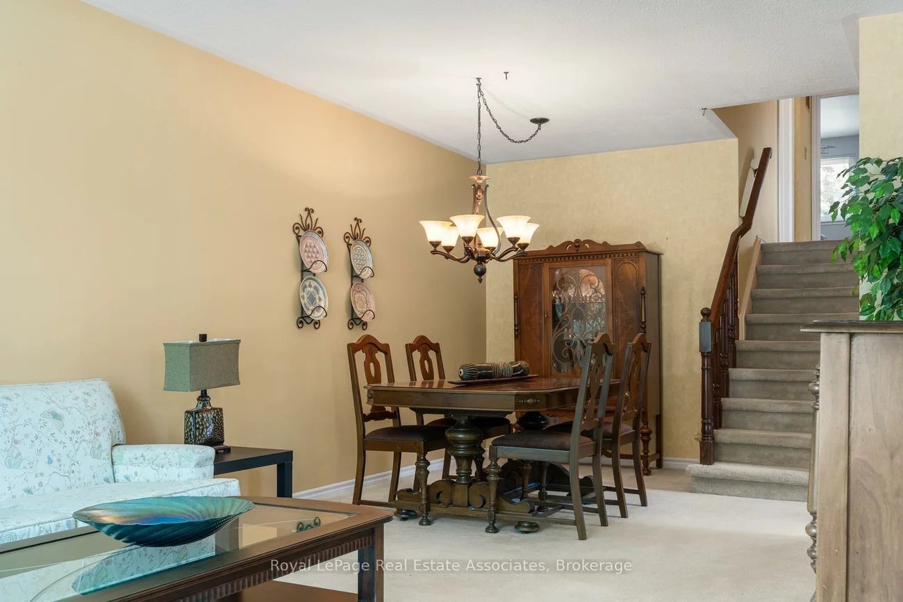 572, Tedwyn, Cooksville, Mississauga