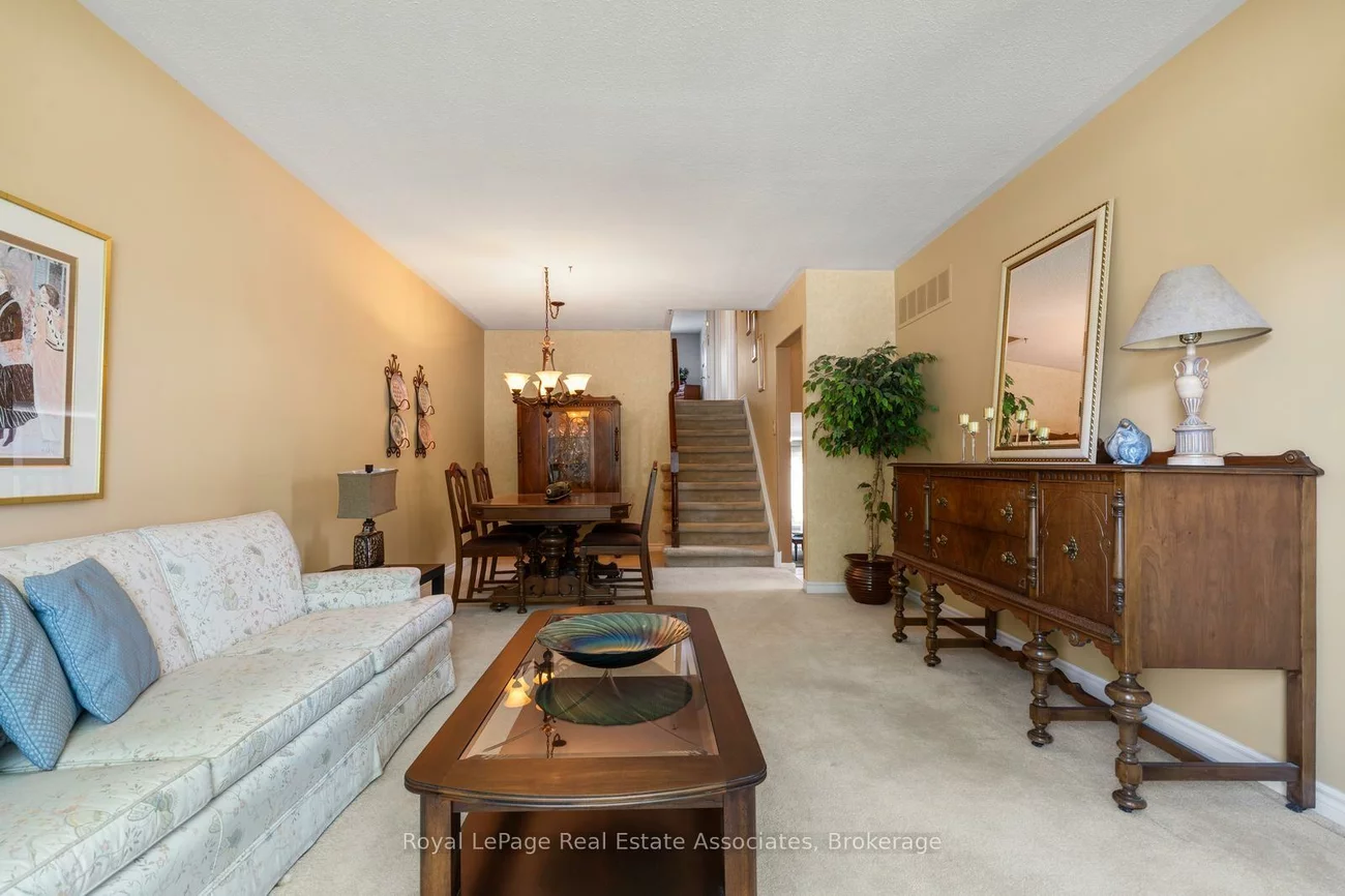 572, Tedwyn, Cooksville, Mississauga