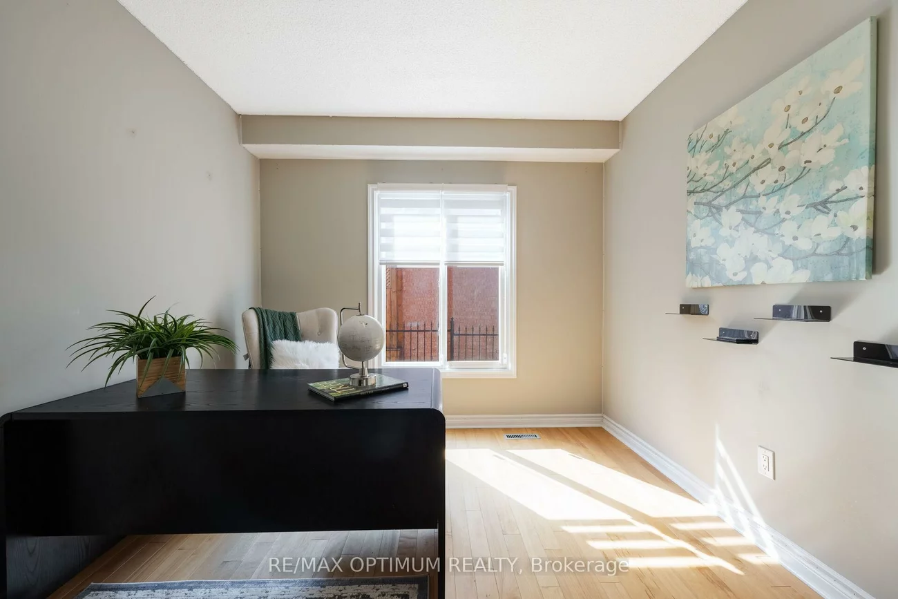 5859, Riverside, East Credit, Mississauga