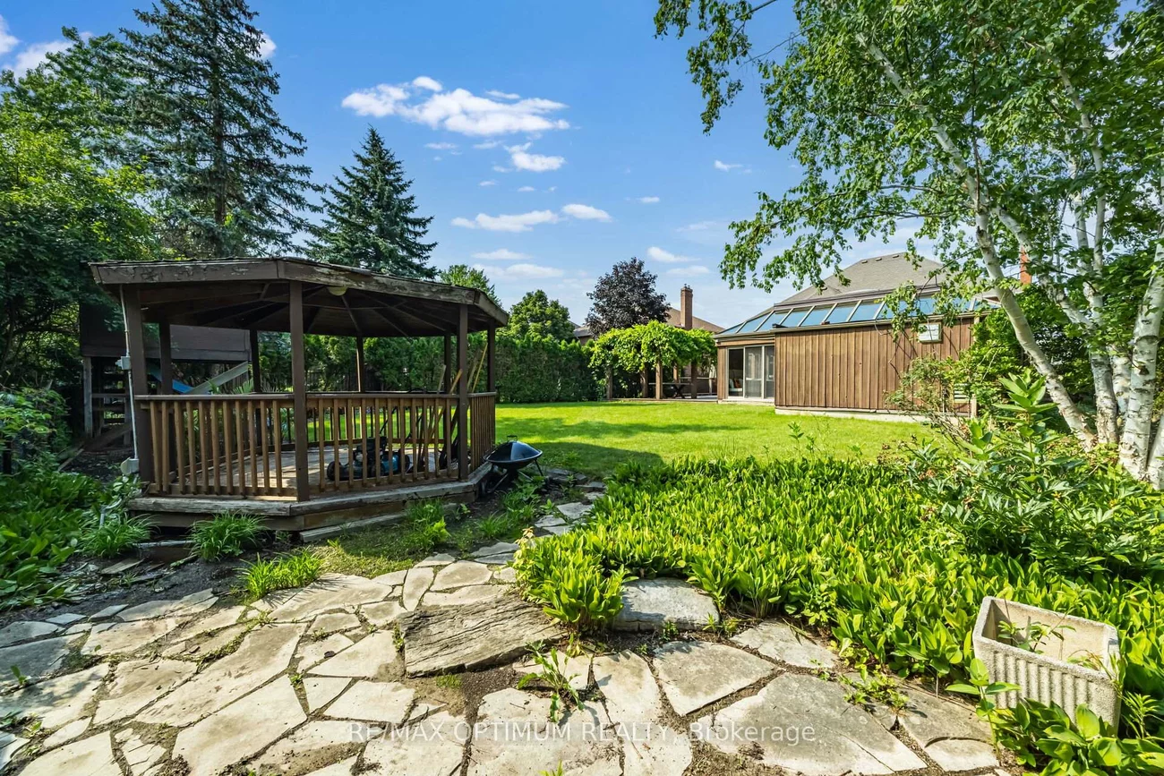 5859, Riverside, East Credit, Mississauga