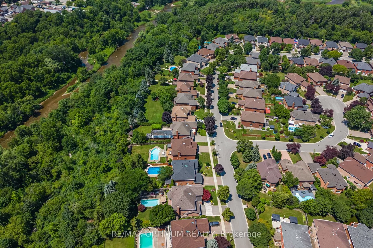 5859, Riverside, East Credit, Mississauga