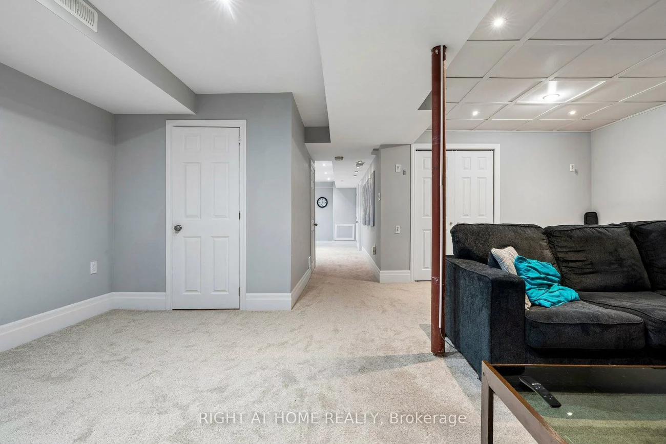 3525, Bertrand, Erin Mills, Mississauga