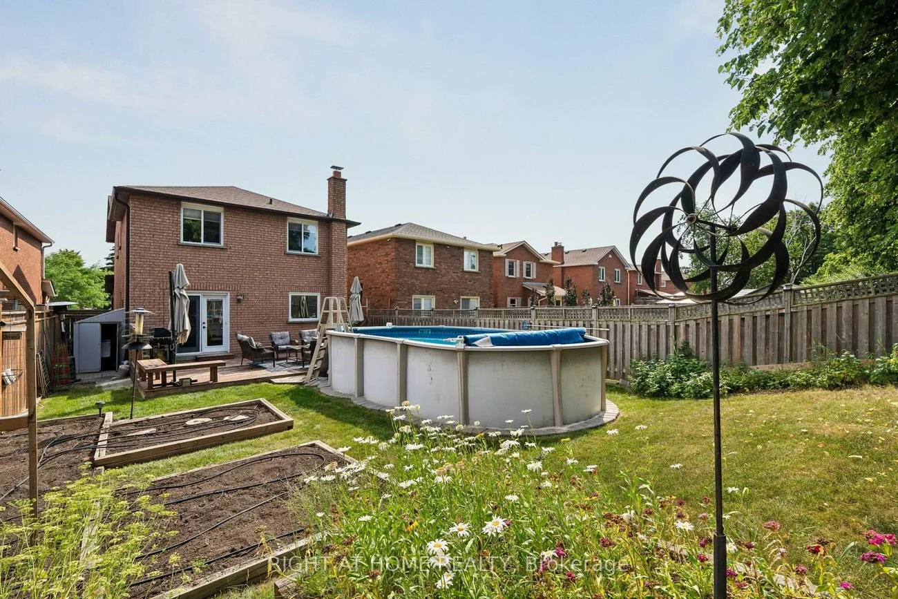 3525, Bertrand, Erin Mills, Mississauga
