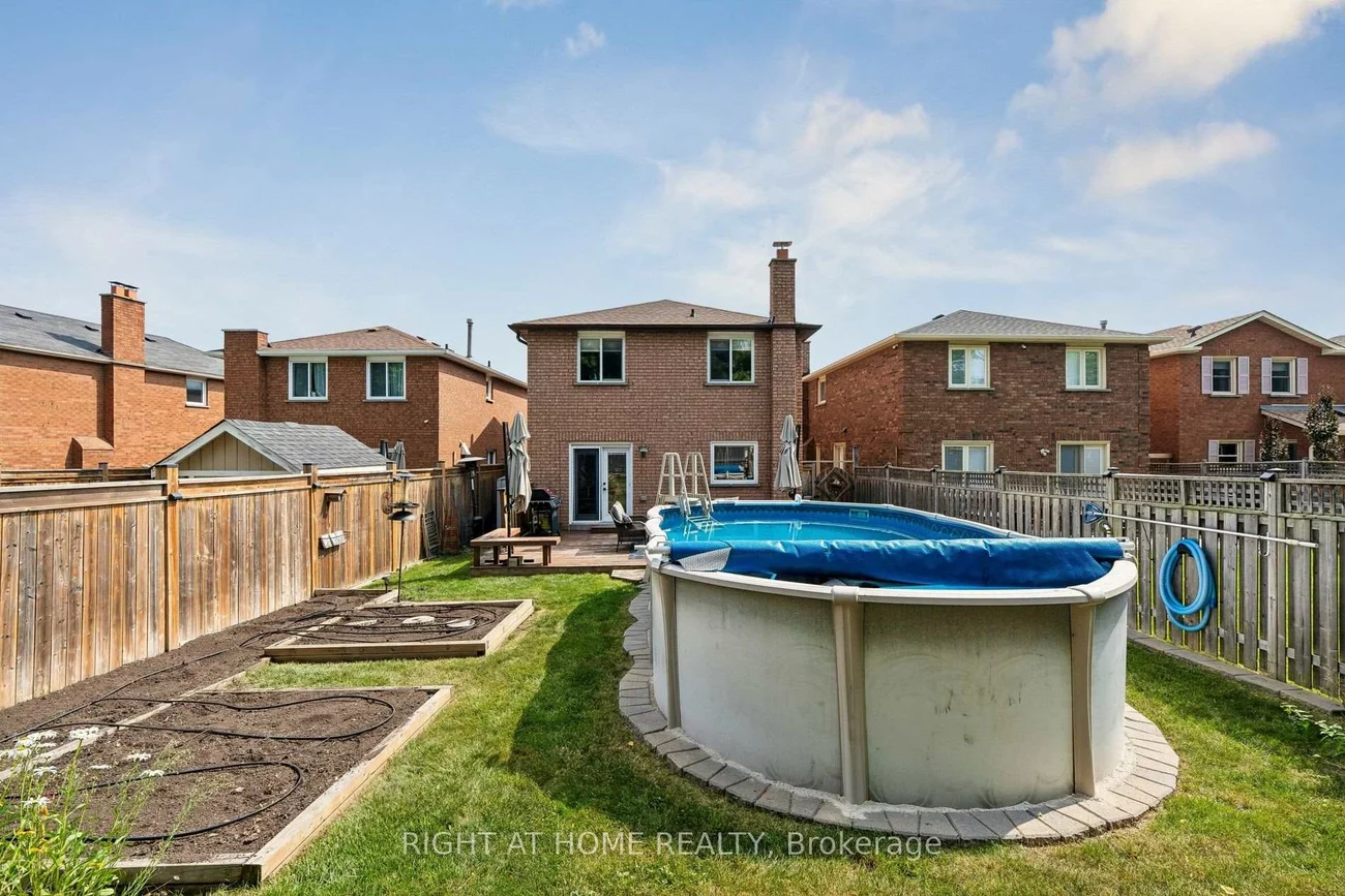 3525, Bertrand, Erin Mills, Mississauga