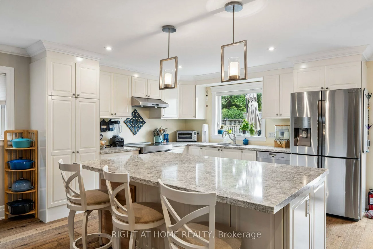 3525, Bertrand, Erin Mills, Mississauga