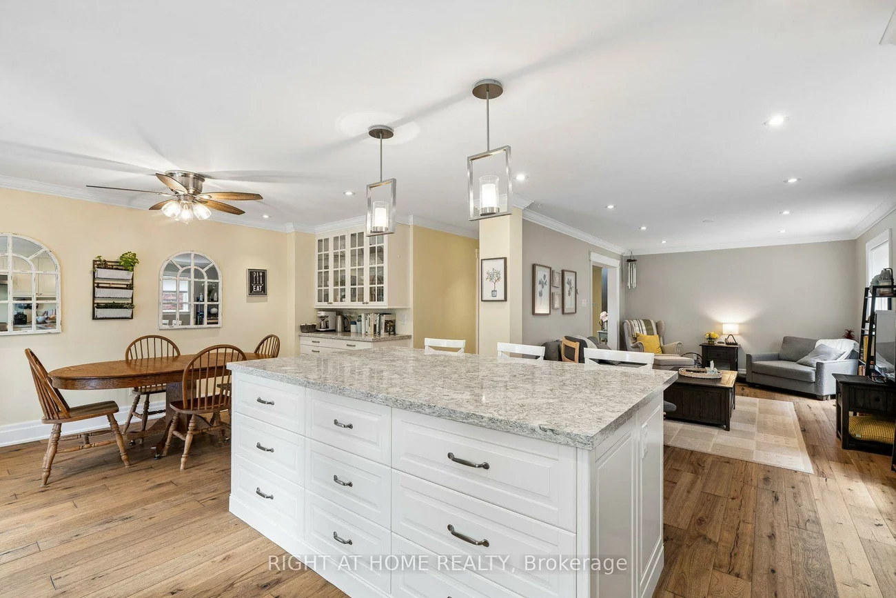3525, Bertrand, Erin Mills, Mississauga