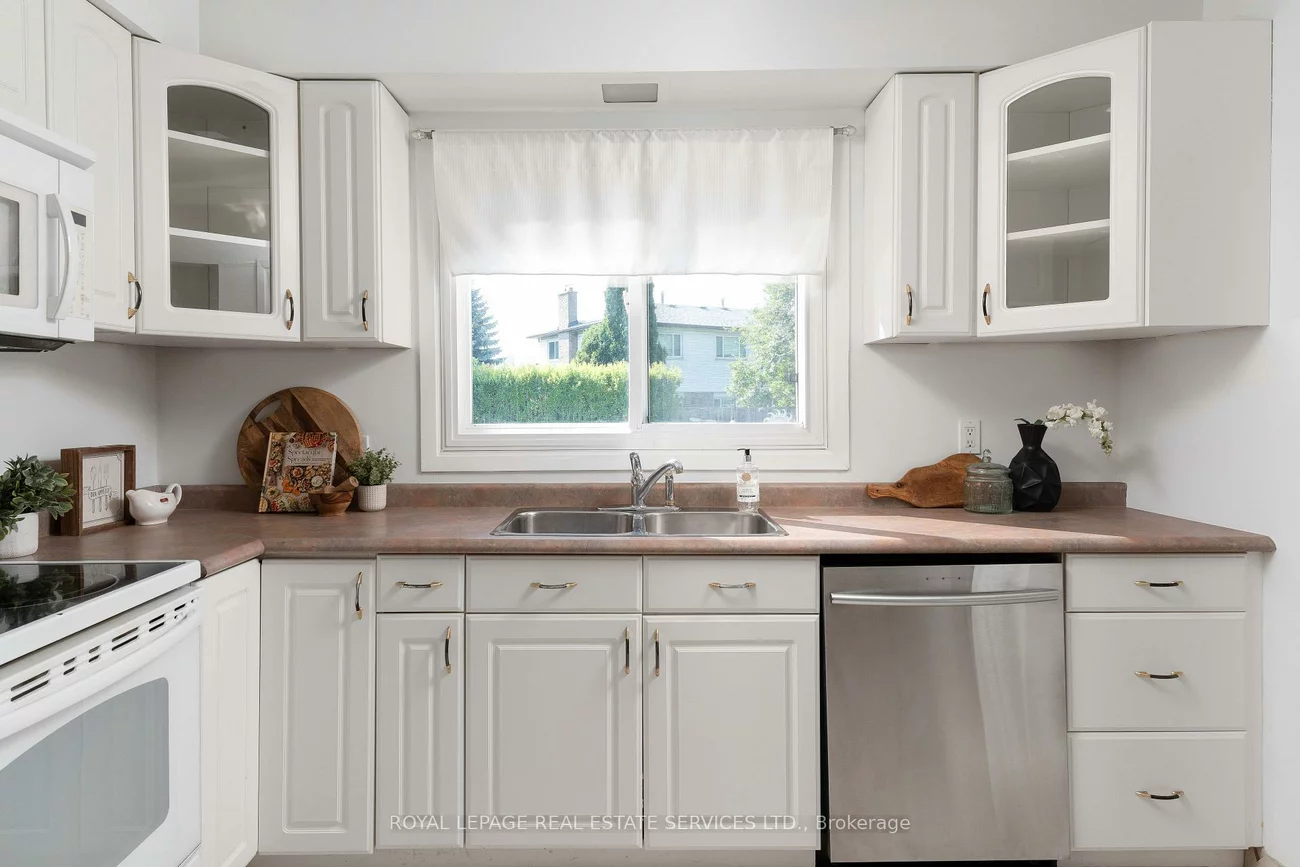 3192, Windwood, Meadowvale, Mississauga