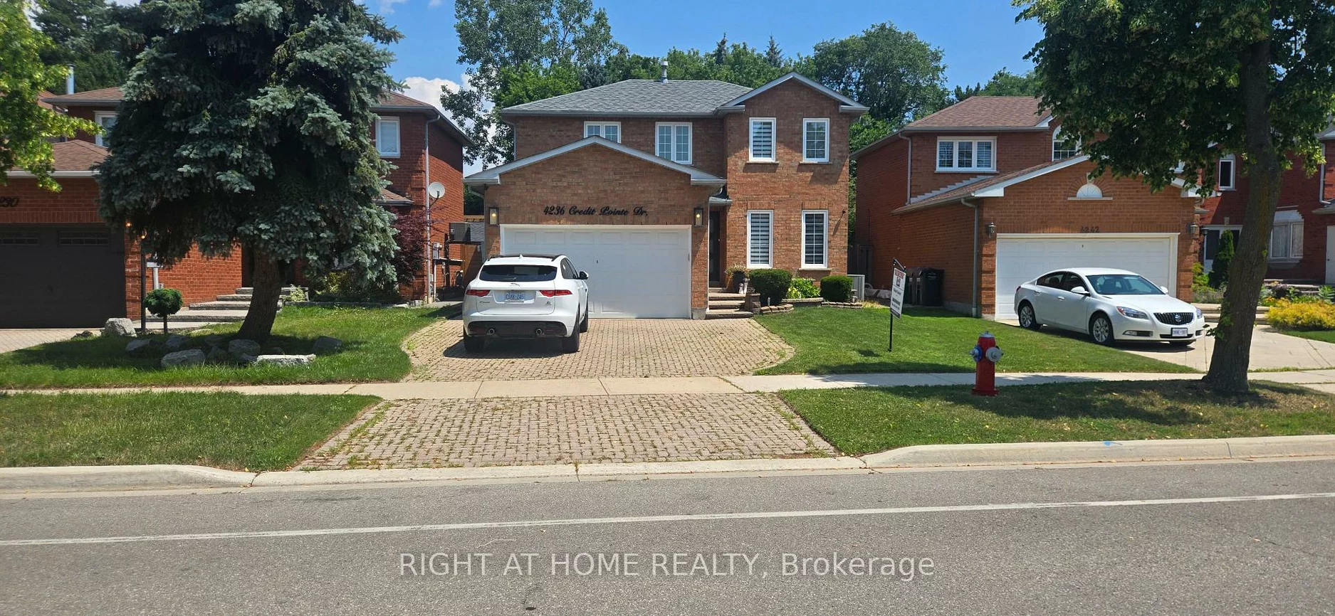 4236, Credit Pointe, East Credit, Mississauga
