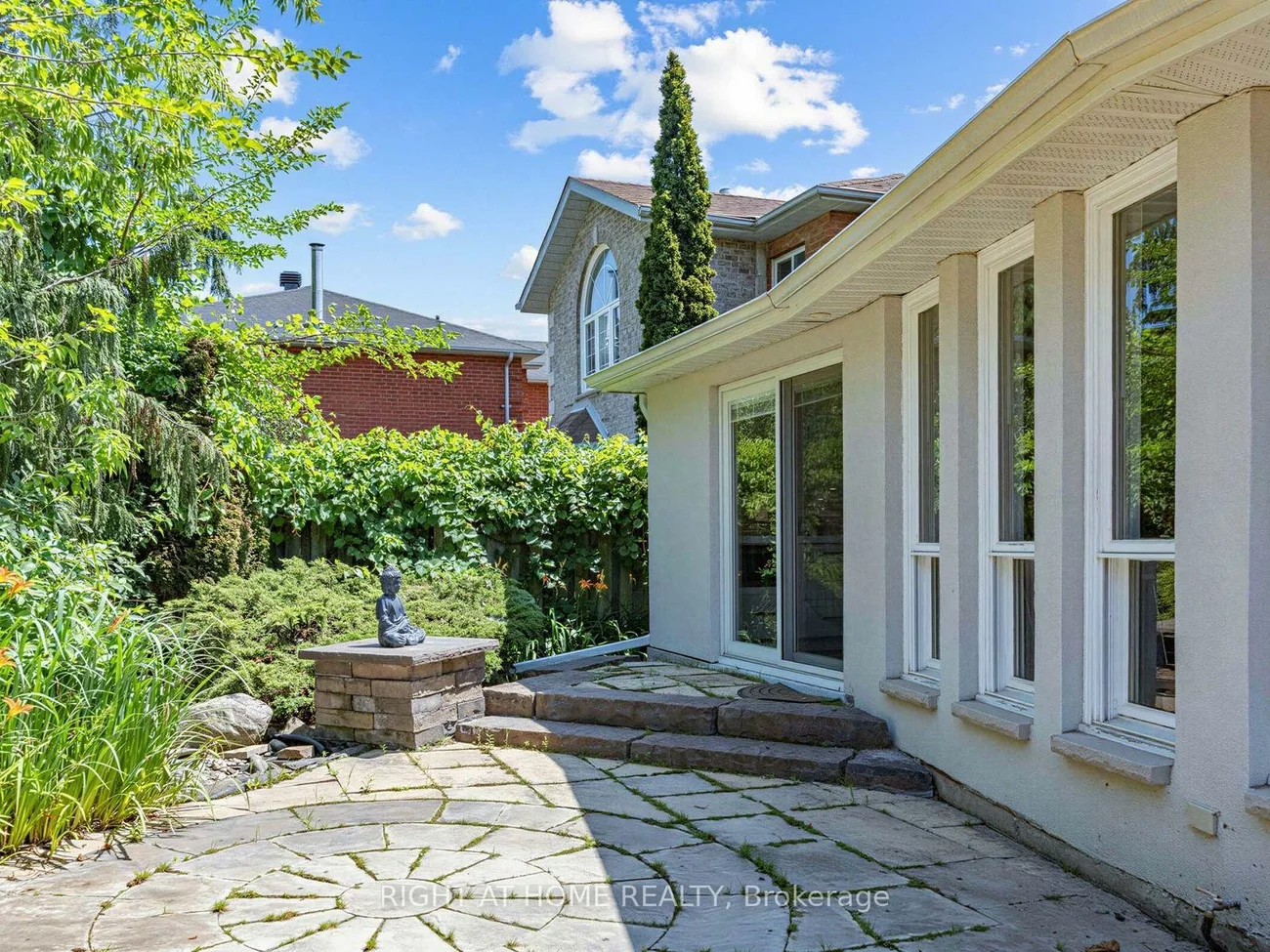 4236, Credit Pointe, East Credit, Mississauga
