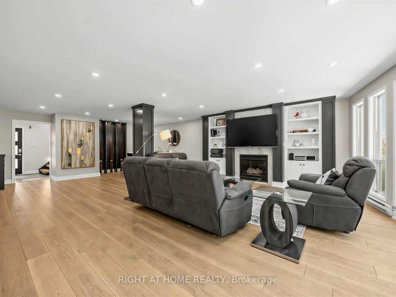 4236, Credit Pointe, East Credit, Mississauga