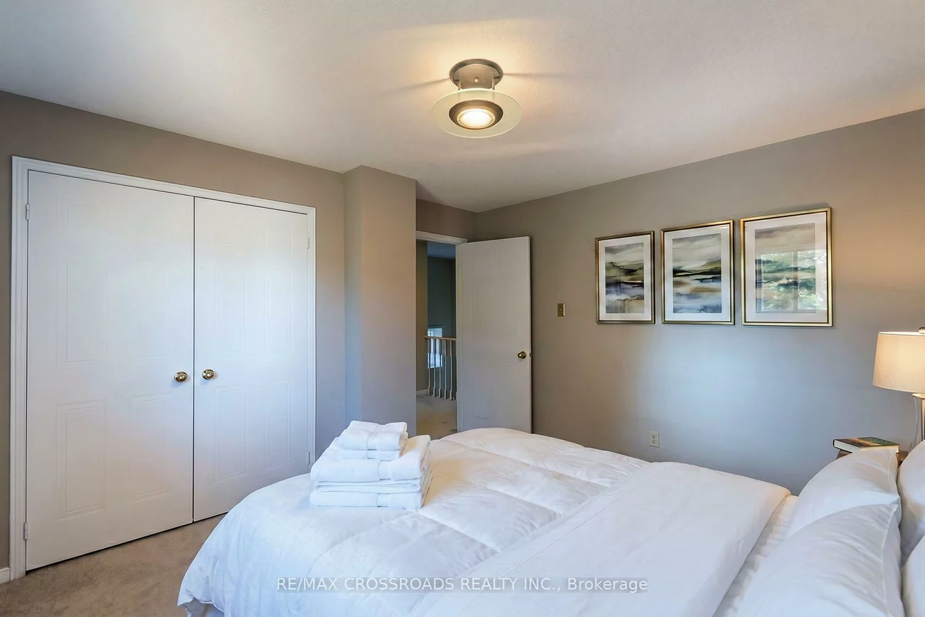 5316, Middlebury, Central Erin Mills, Mississauga