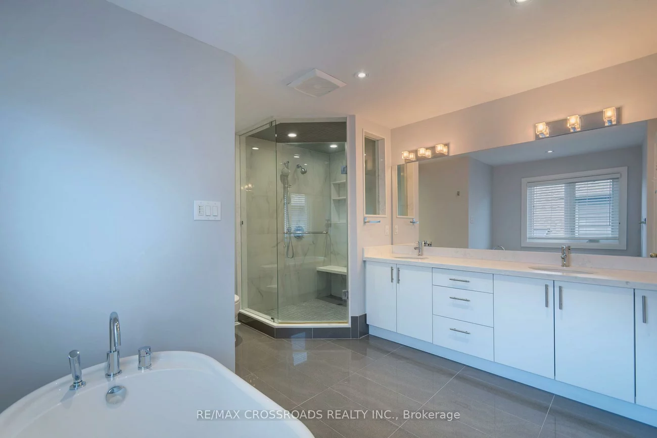 5316, Middlebury, Central Erin Mills, Mississauga