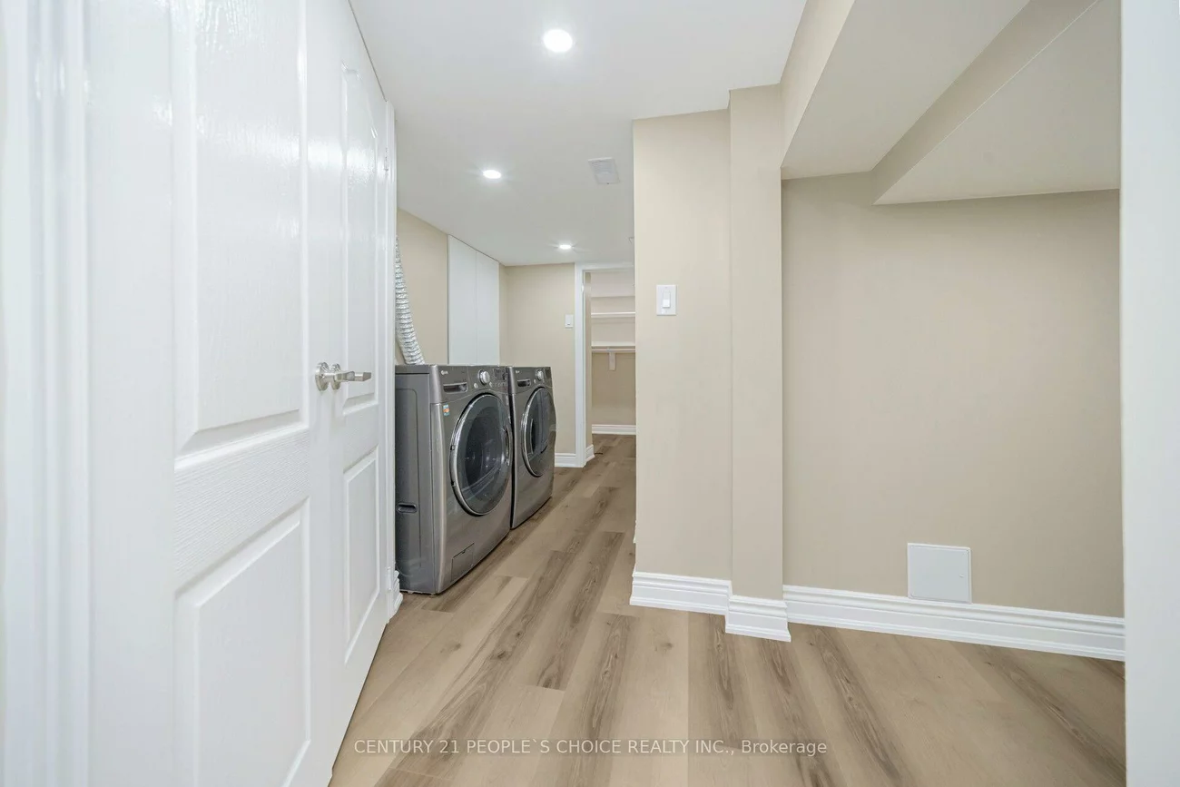 7216, Gagliano, Meadowvale Village, Mississauga