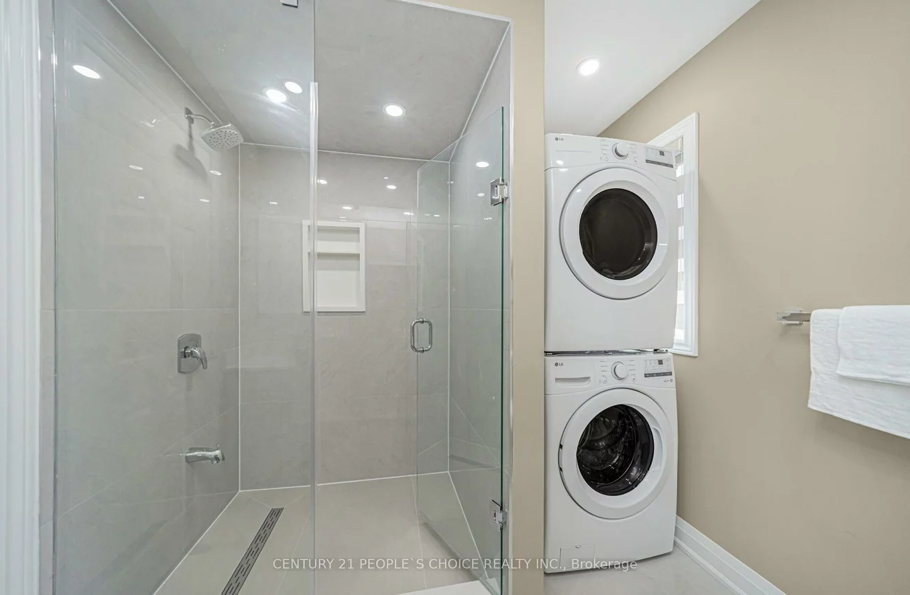 7216, Gagliano, Meadowvale Village, Mississauga