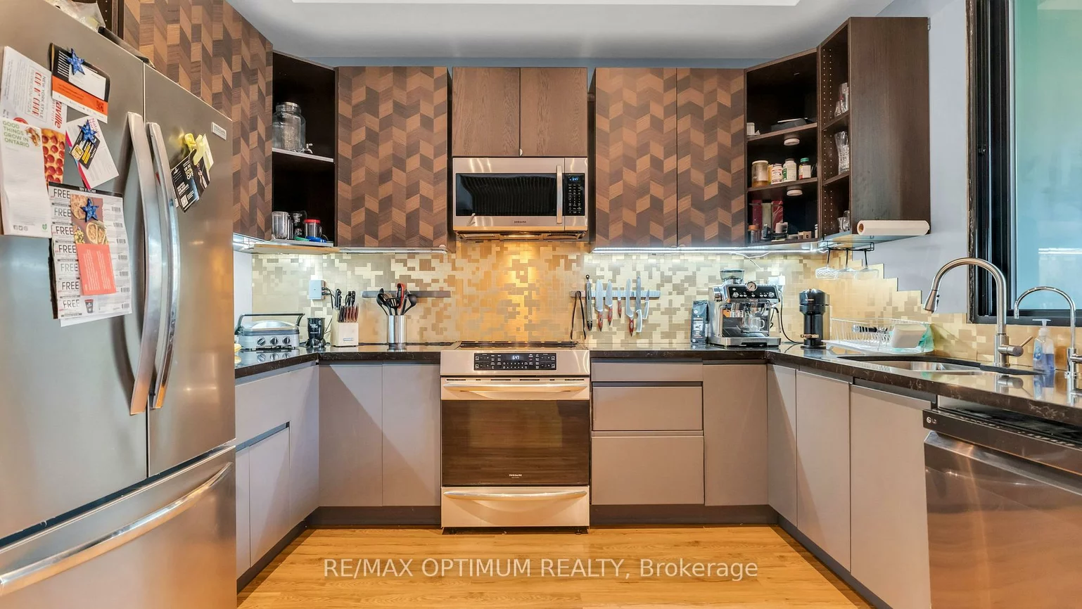644, Roselaire, Hurontario, Mississauga