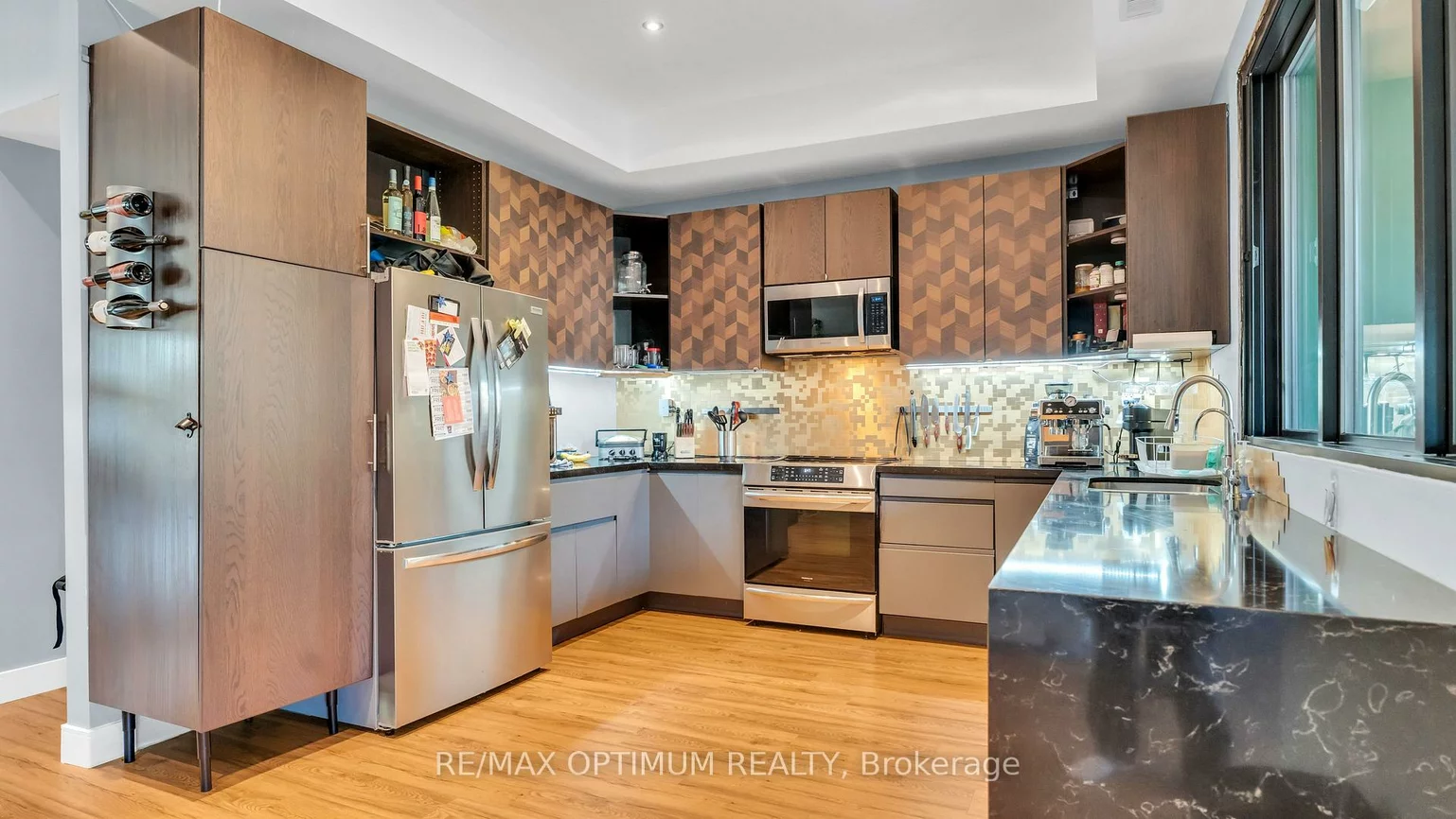 644, Roselaire, Hurontario, Mississauga