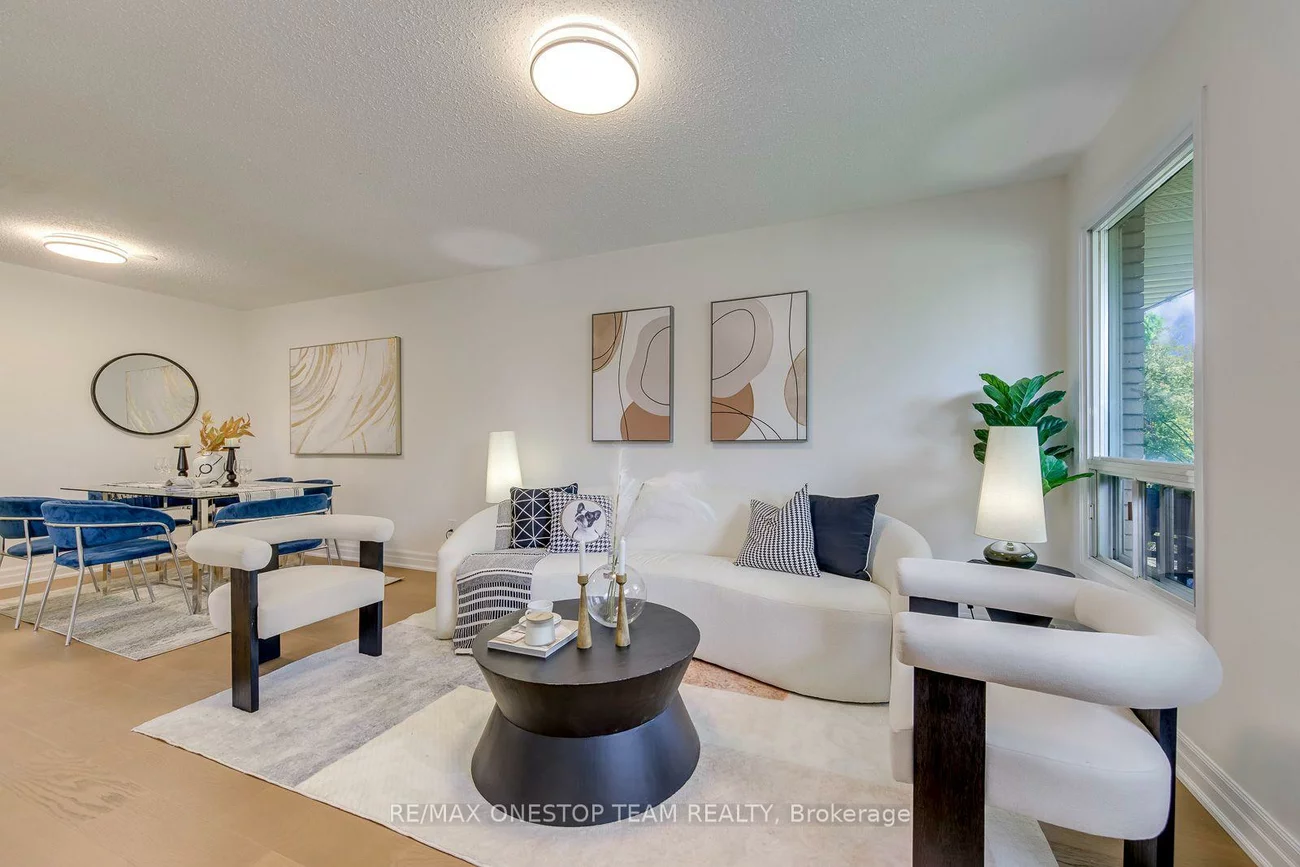1514, Swanage, Clarkson, Mississauga