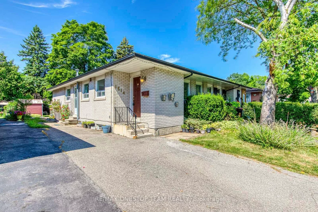 1514, Swanage, Clarkson, Mississauga