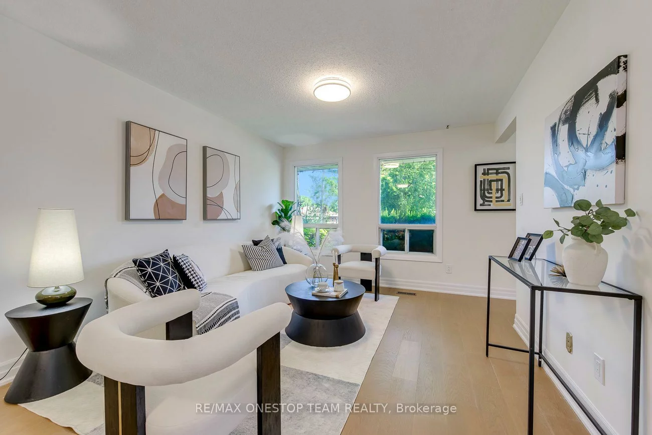 1514, Swanage, Clarkson, Mississauga