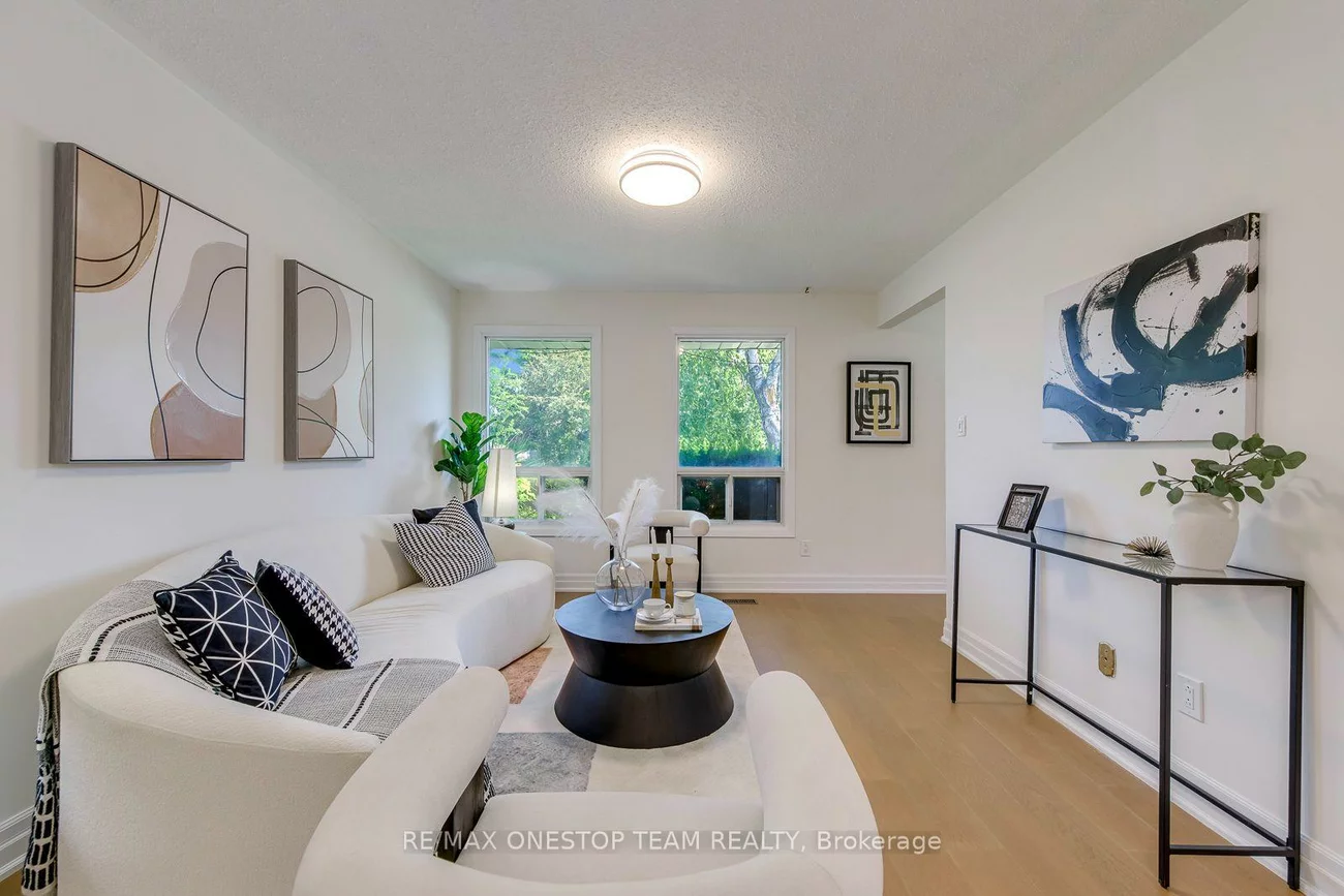 1514, Swanage, Clarkson, Mississauga