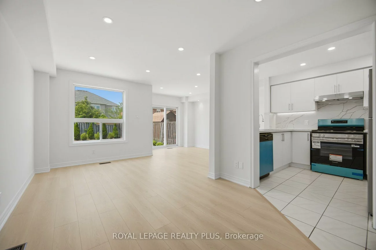 3907, Manatee, Churchill Meadows, Mississauga