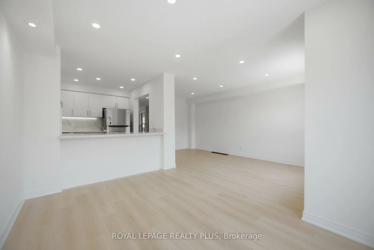 3907, Manatee, Churchill Meadows, Mississauga