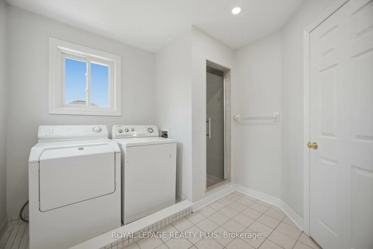 3907, Manatee, Churchill Meadows, Mississauga