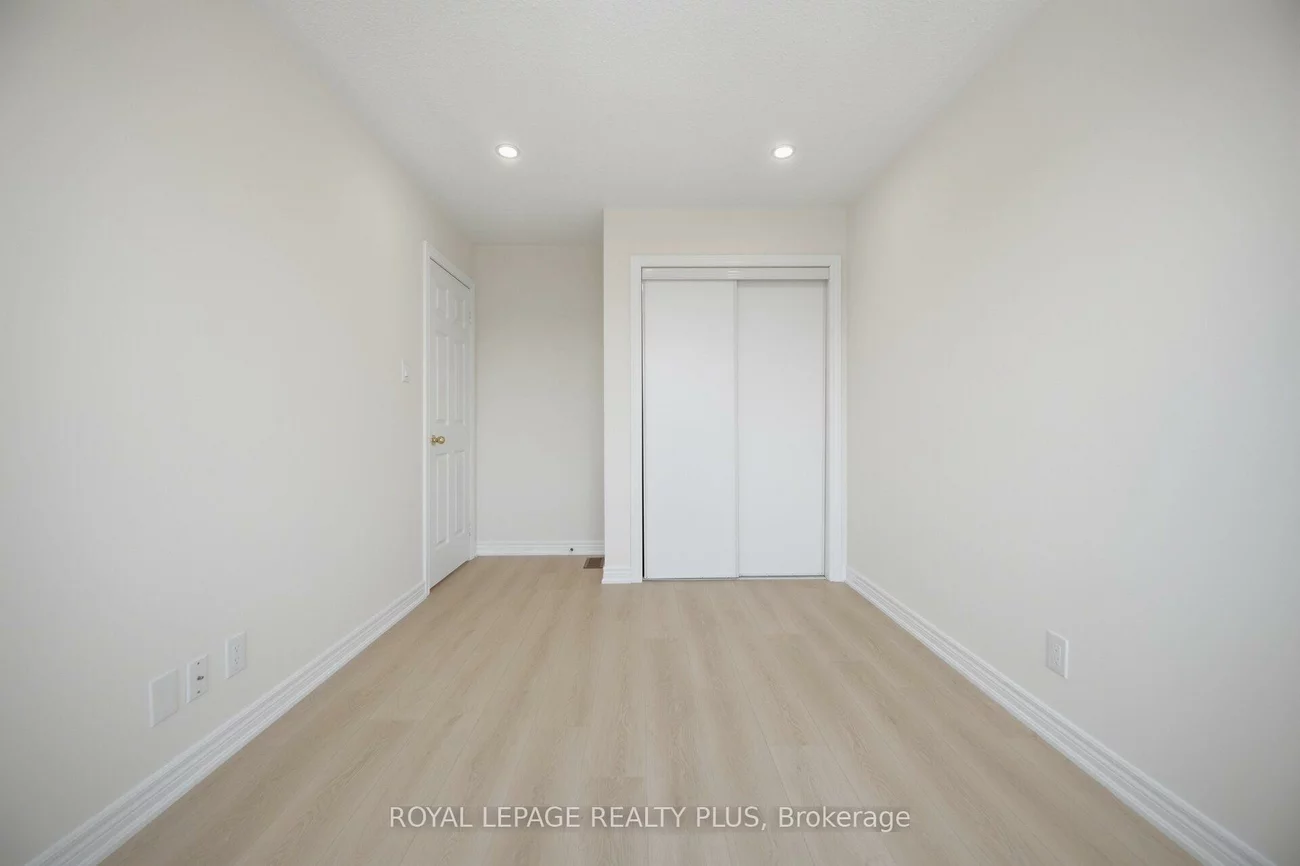 3907, Manatee, Churchill Meadows, Mississauga