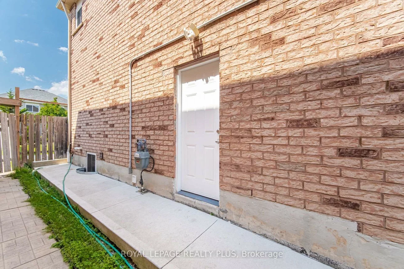 3907, Manatee, Churchill Meadows, Mississauga