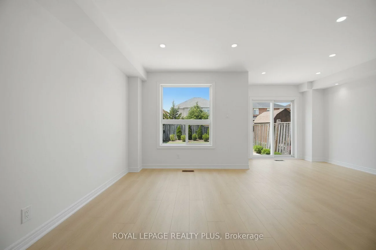 3907, Manatee, Churchill Meadows, Mississauga