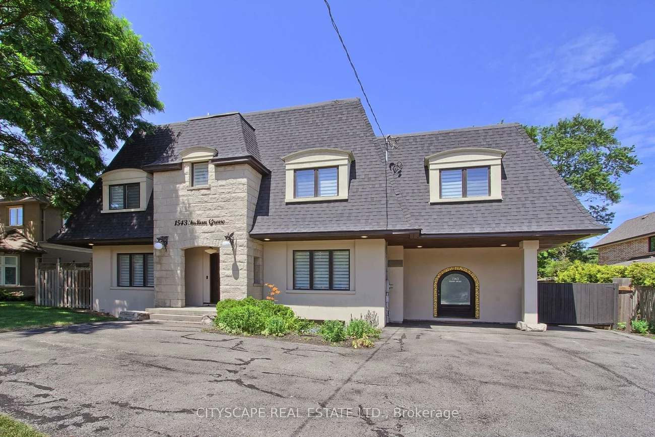 1543, Indian, Lorne Park, Mississauga