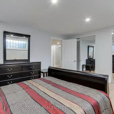 1543, Indian, Lorne Park, Mississauga
