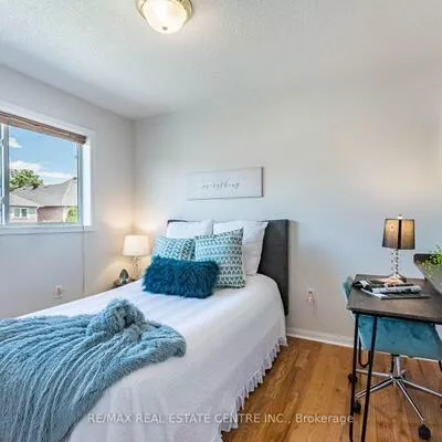 5981, Couples, East Credit, Mississauga
