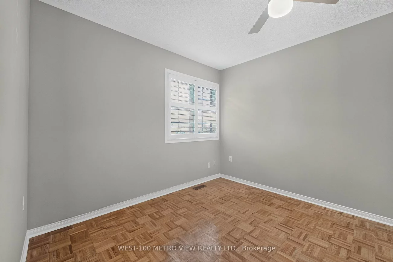 748, Summer Park, Fairview, Mississauga