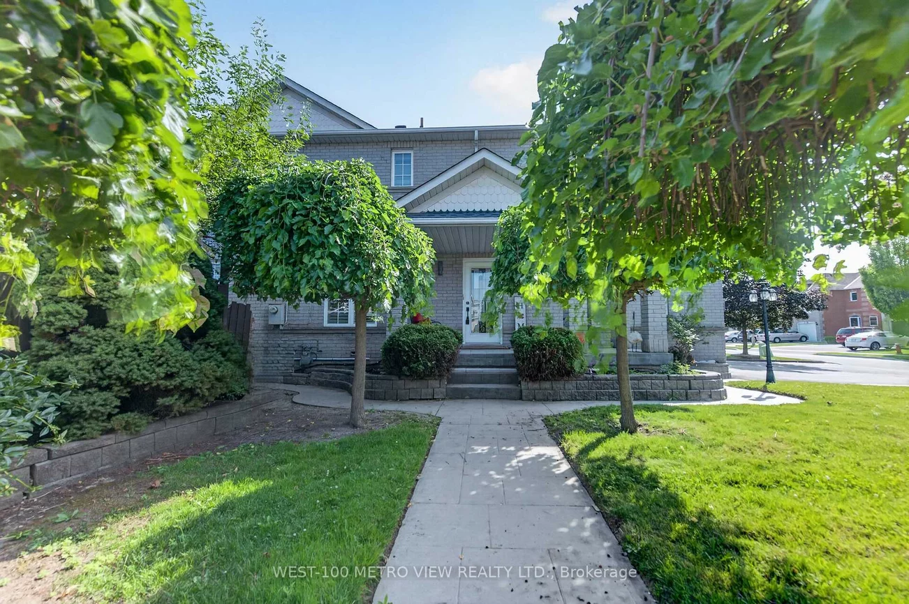 748, Summer Park, Fairview, Mississauga