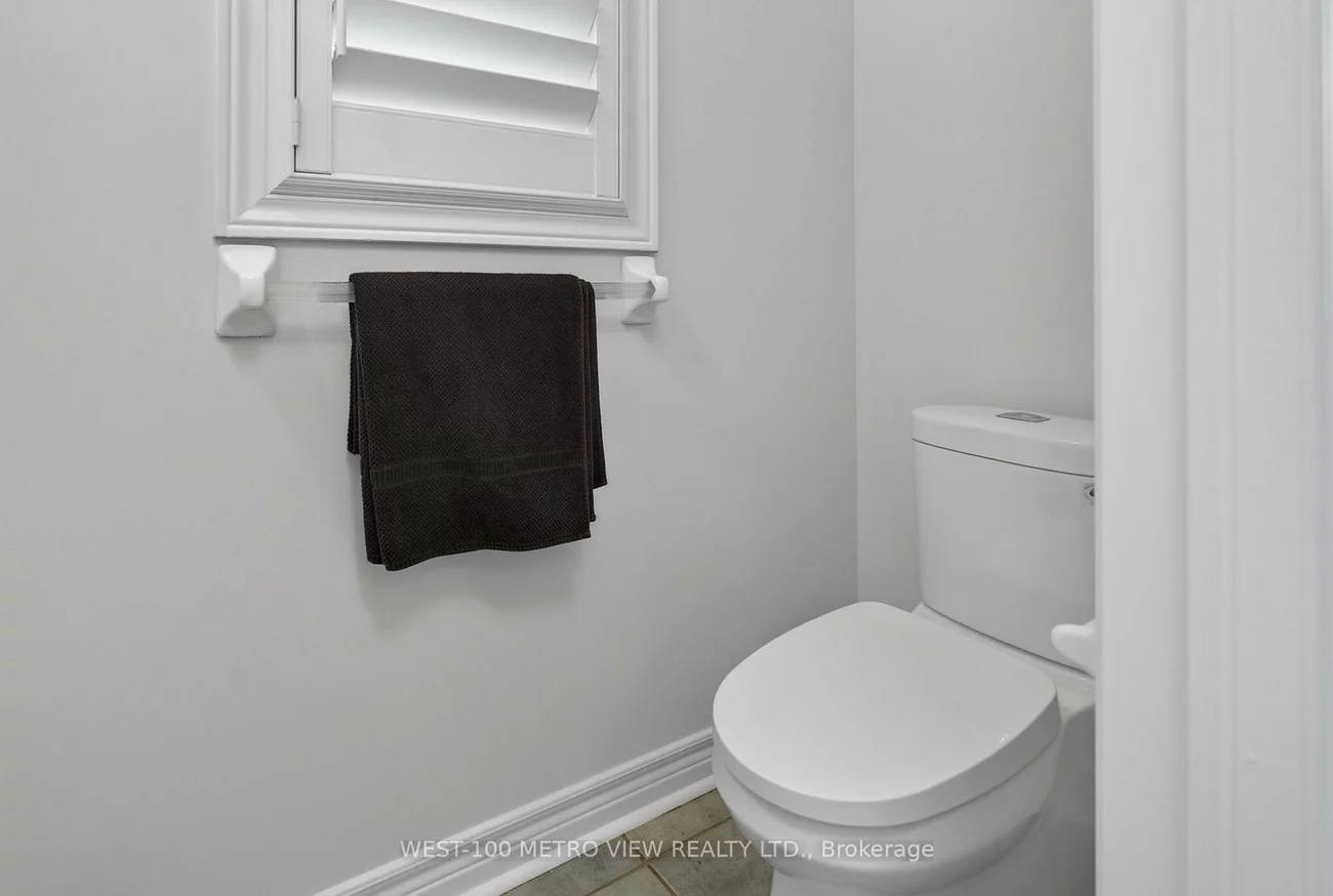 748, Summer Park, Fairview, Mississauga