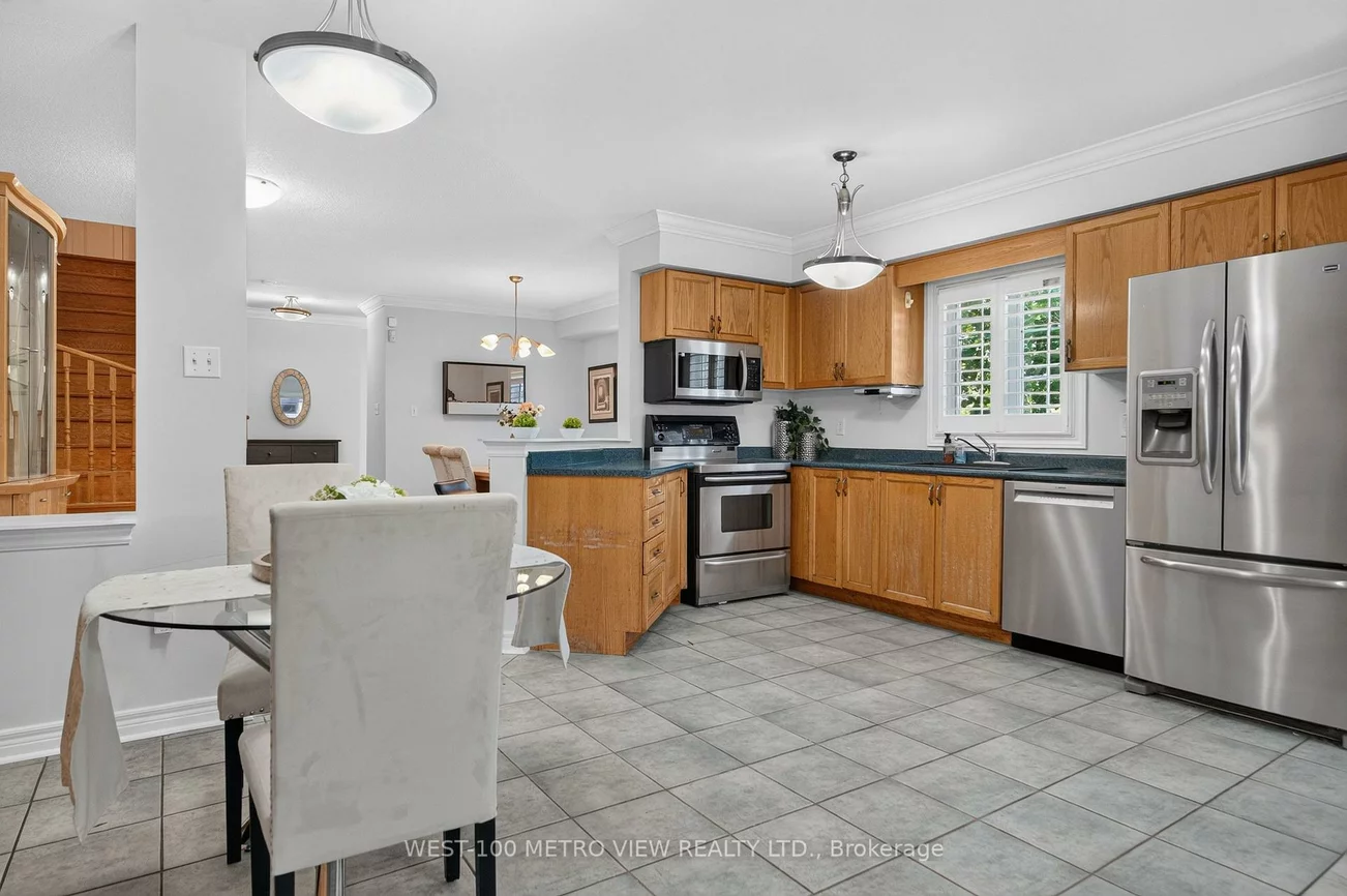 748, Summer Park, Fairview, Mississauga
