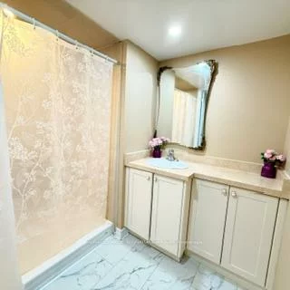 3388, Trelawny, Lisgar, Mississauga