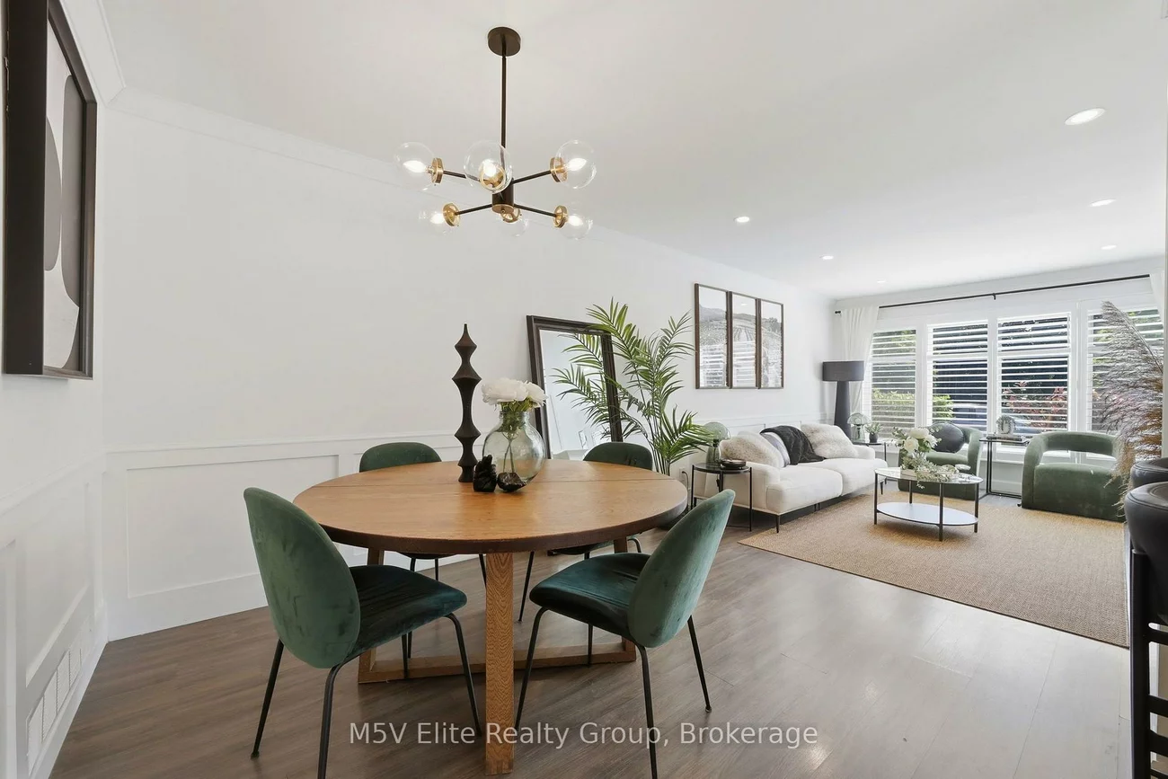 1171, Gripsholm, Applewood, Mississauga